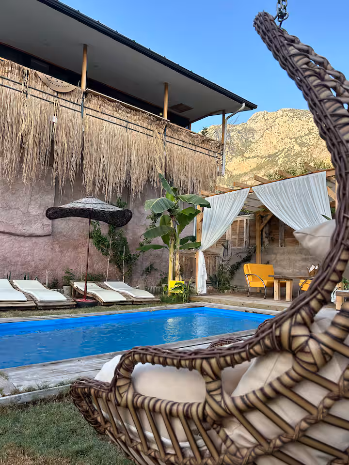 Unique Stays - Image 4
